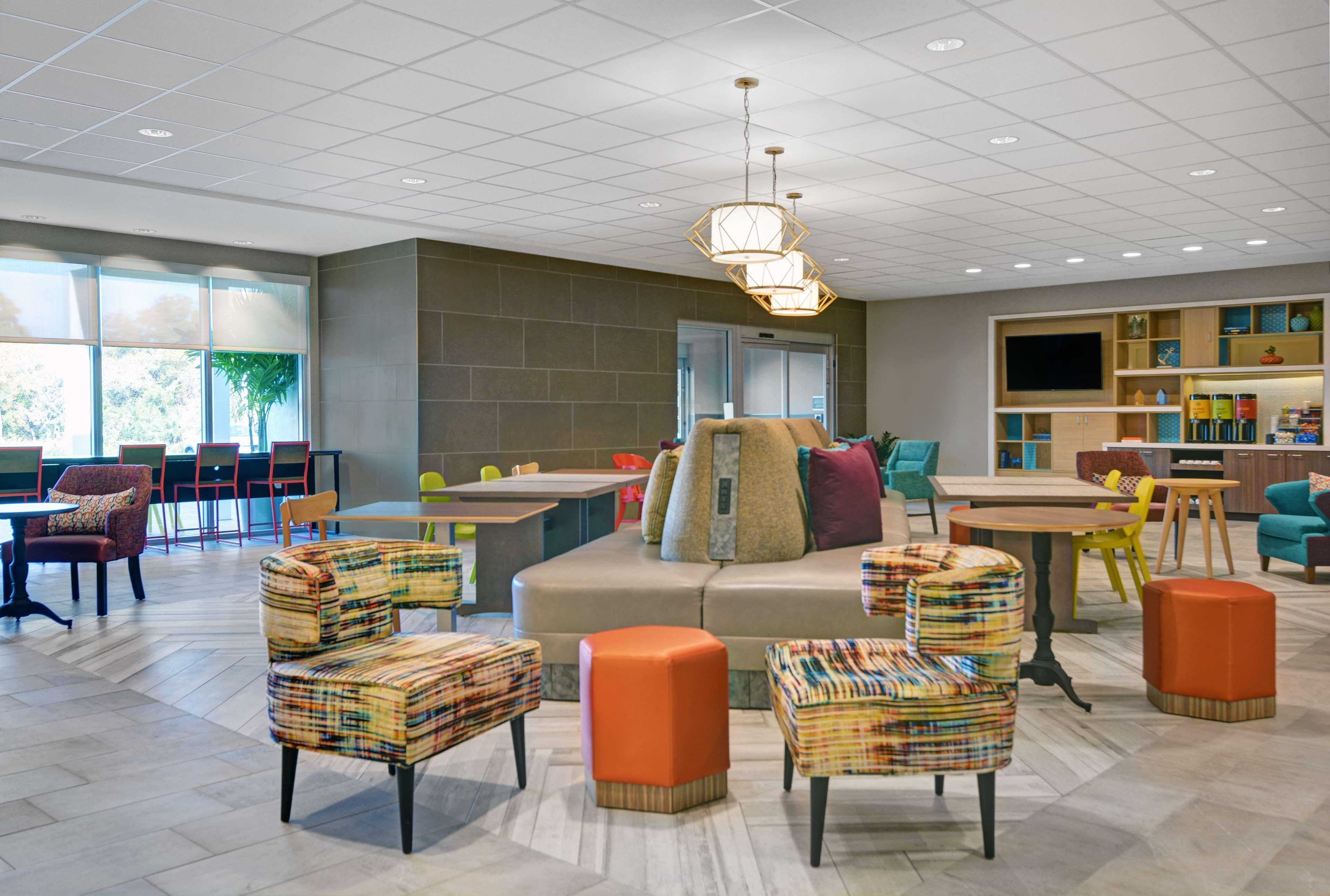 Home2 Suites By Hilton Fort Myers Colonial Blvd Exterior photo